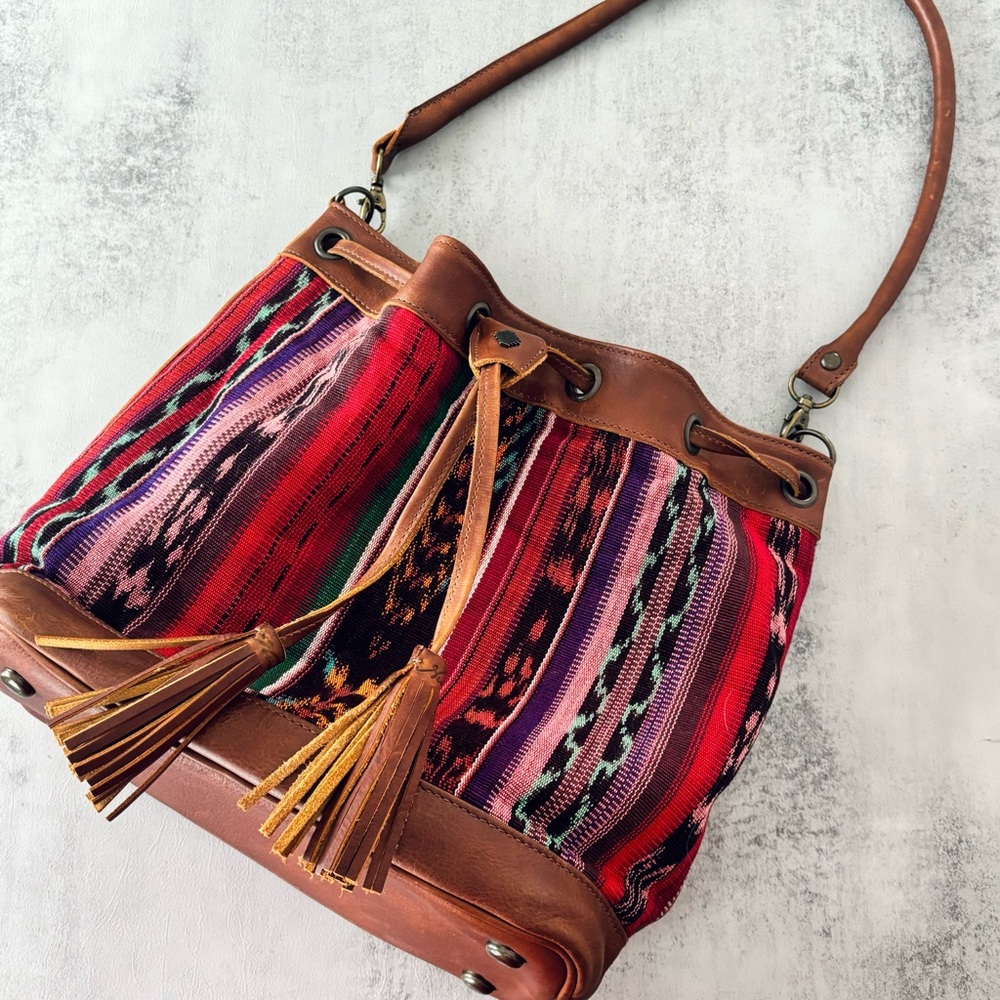 Nena & Co. Bucket Bag